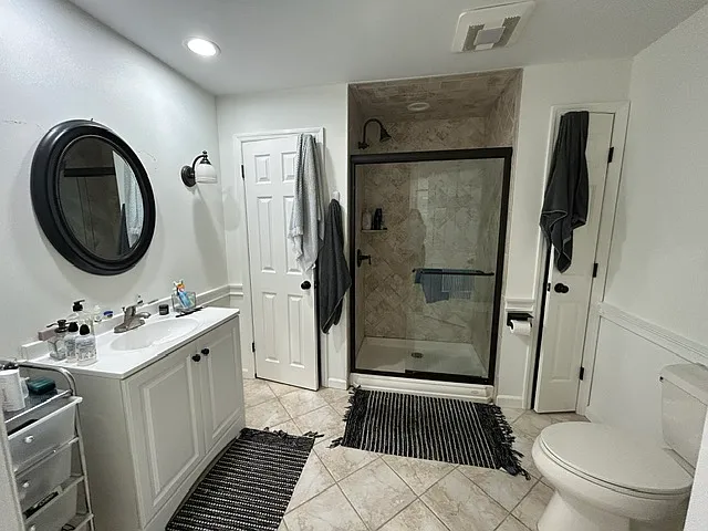 800 Bloomfield Ave #207 — Photo 4