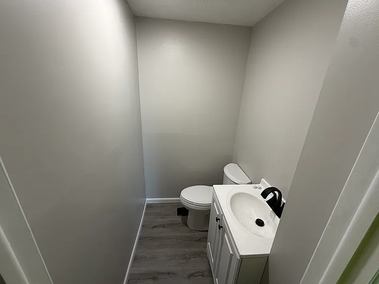3094 Ridge Rd — Photo 6