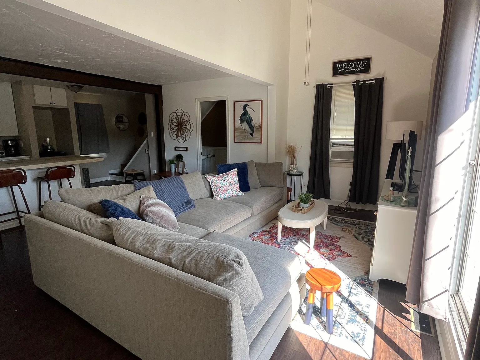 1 bed, 800 sqft, $1,245 — Photo 2