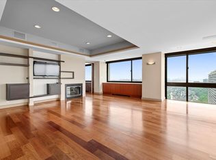 200 Old Palisade Rd #U15280B, Fort Lee, NJ 07024