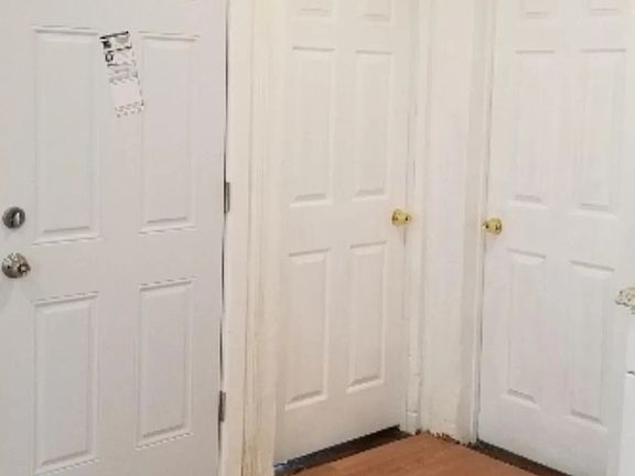 5th image of 31 Elliott St #2