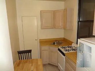 Rented by Skyline Group Real Estate