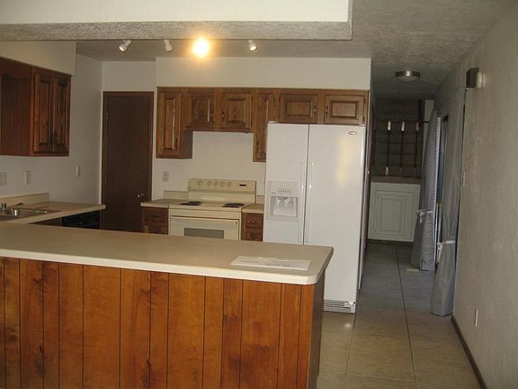 5th image of 318 Columbia Dr SE #B