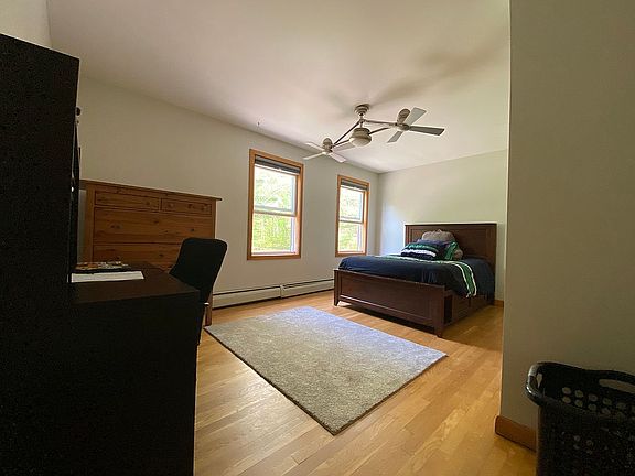 Large upstairs bedroom
