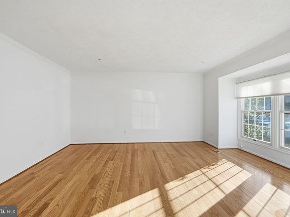 4th image of 19217 Cross Ridge Dr