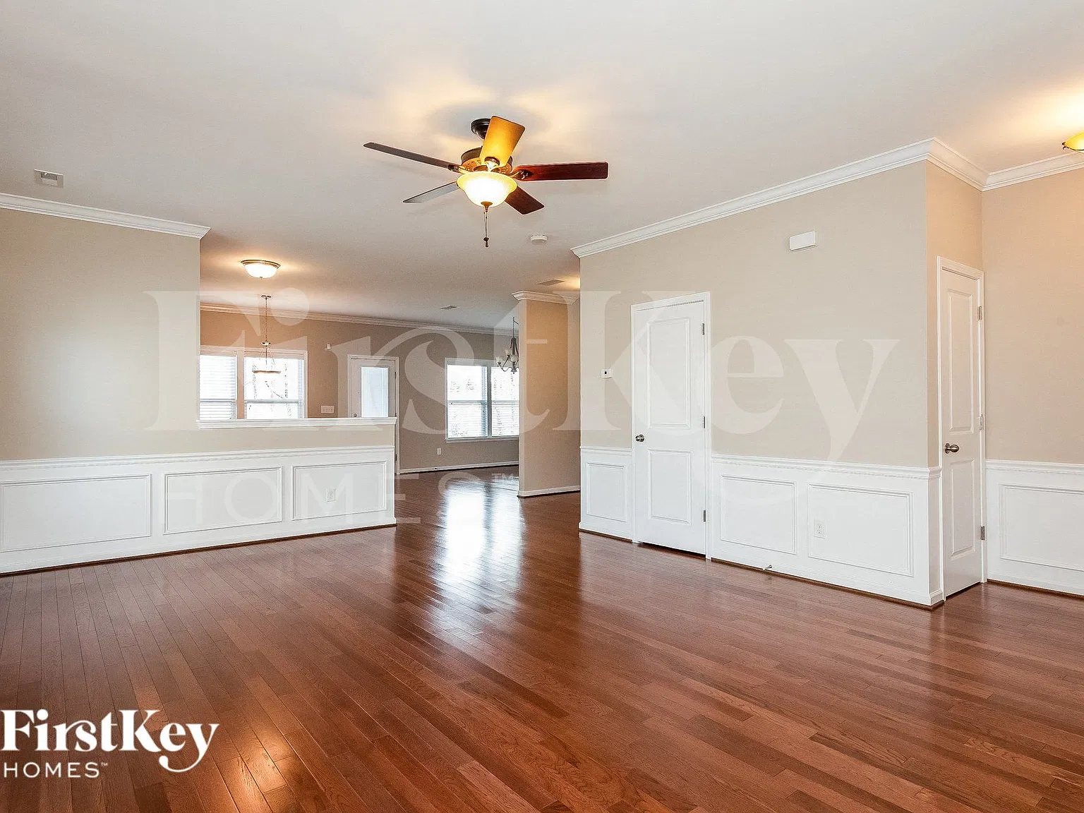 3 bed, 2.5 bath, 1944 sqft, $2,375 — Photo 4