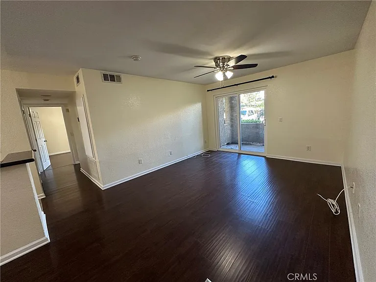 2450 San Gabriel Way #104 — Photo 7