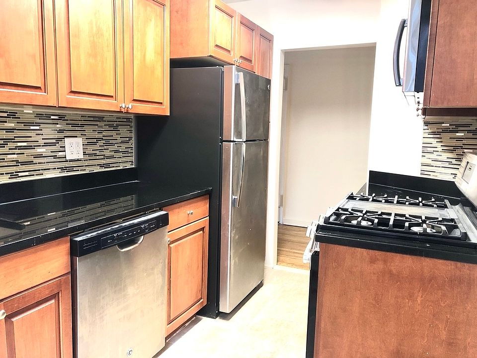 1st image of 72-61 113th St #5T