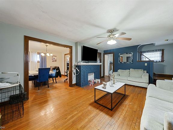 4th image of 1769 Saratoga Ave