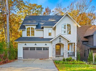 701 Ellsworth Rd, Charlotte, NC 28211