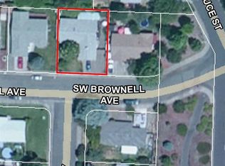 1706 SW Brownell Ave, Grants Pass, OR 97526