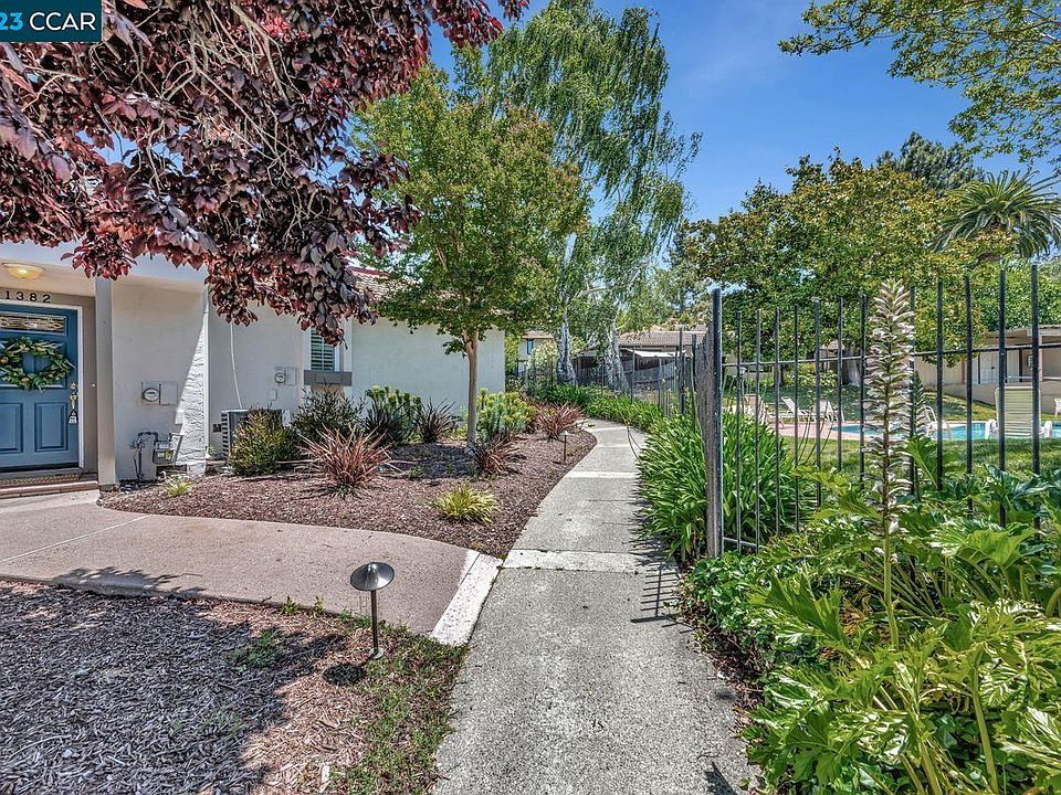 1st image of 1382 Camino Peral