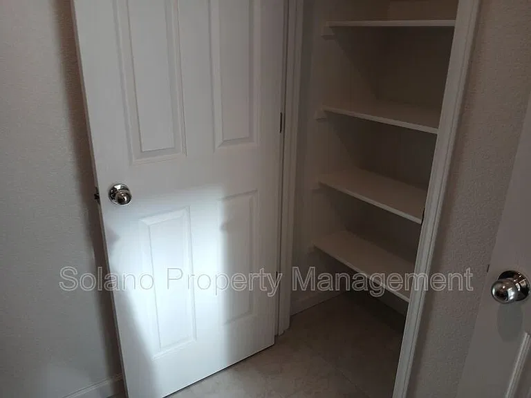 938 Fruit Stand Cir — Photo 34