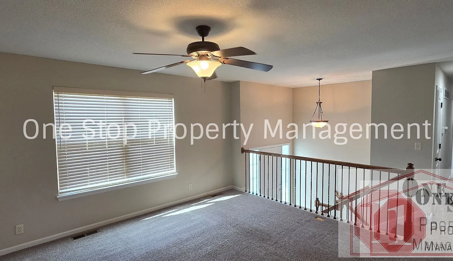 Beautiful 4 bedroom, 3 bathroom home in Raymore! — Photo 4
