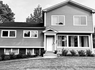 15 Sheridan Rd, Summit, NJ 07901