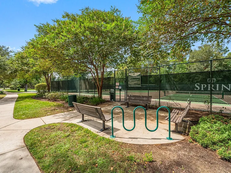 2419 Keegan Hollow Ln — Photo 43