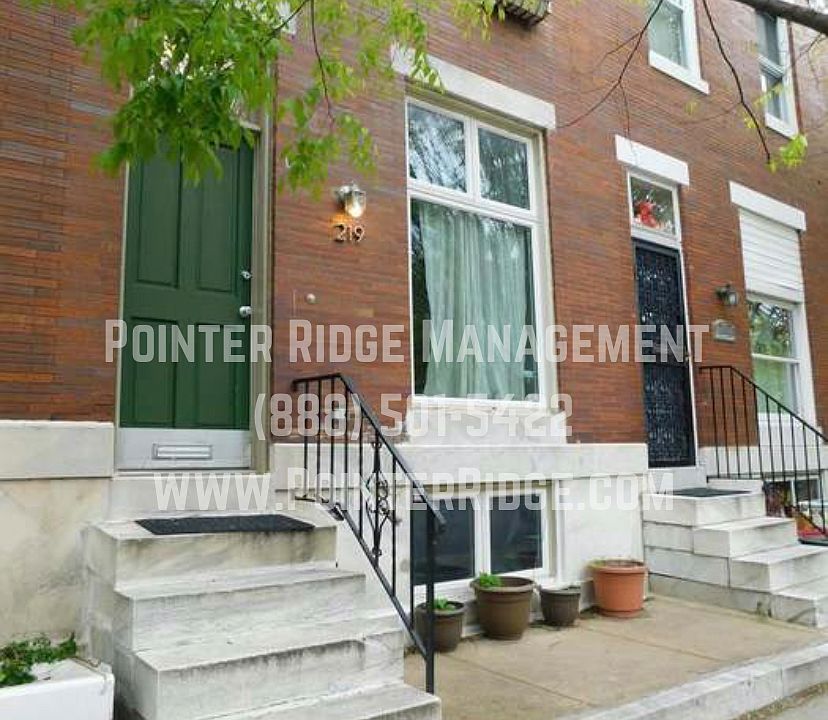 1st image of 219 N Kenwood Ave