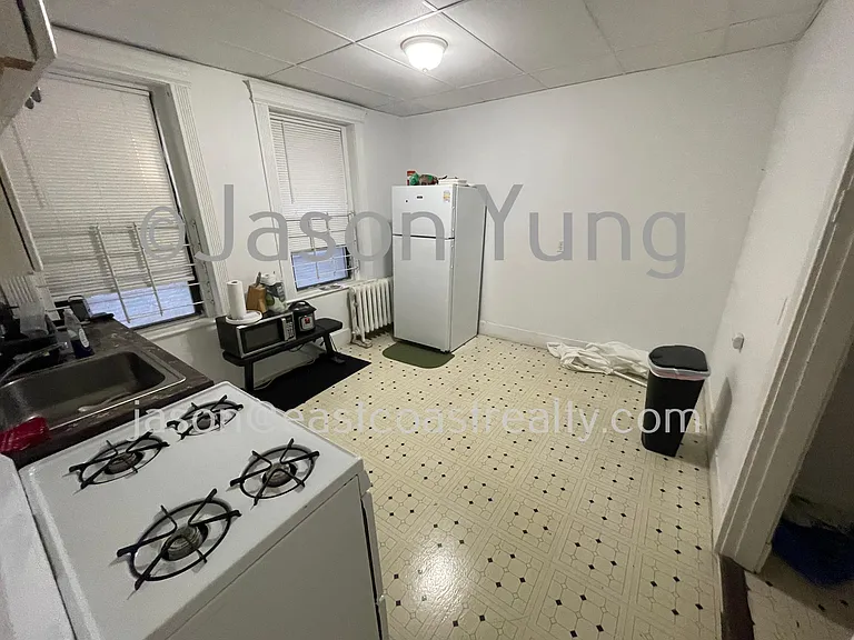 238 Hemenway St #2 — Photo 10