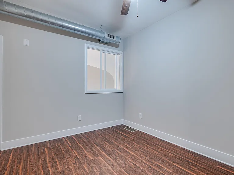 2001 Spring Garden St #303 — Photo 15