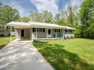 4 Smith Ct, Centre, AL, 35960