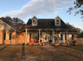 8385 Curry Rd, Biloxi, MS 39532