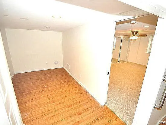 28842 James Dr — Photo 2