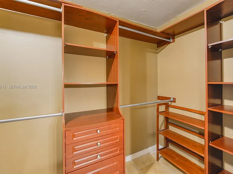 401 Golden Isles Dr #312 — Photo 27