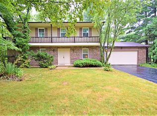 1108 Raintree Dr, Milford, OH 45150