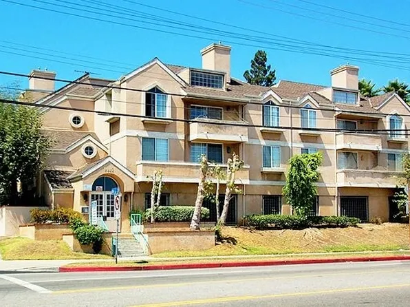 Lido Apartments - 9915 National Blvd