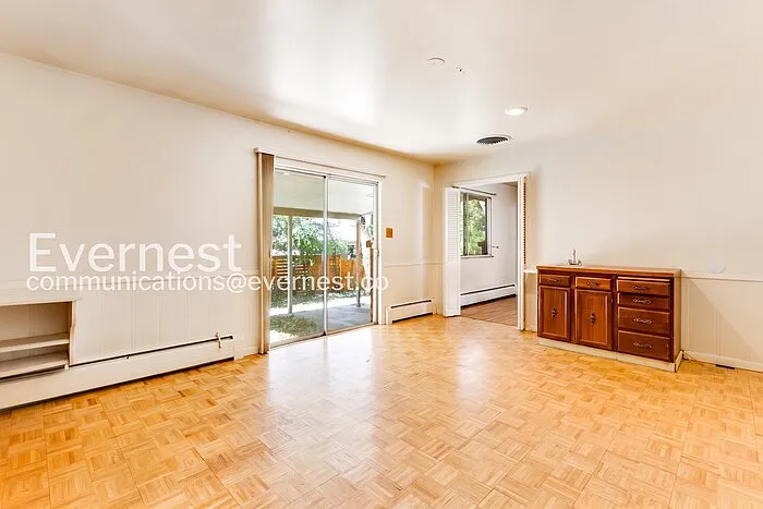 2701 S Fillmore St — Photo 10