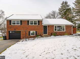 244 Landis Valley Rd, Lititz, PA 17543