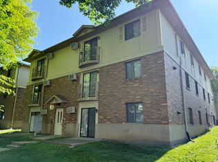 510 S Van Buren St #7, Iowa City, IA 52240