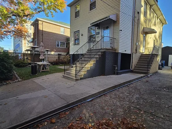 834 Adee Ave, Bronx, NY 10467