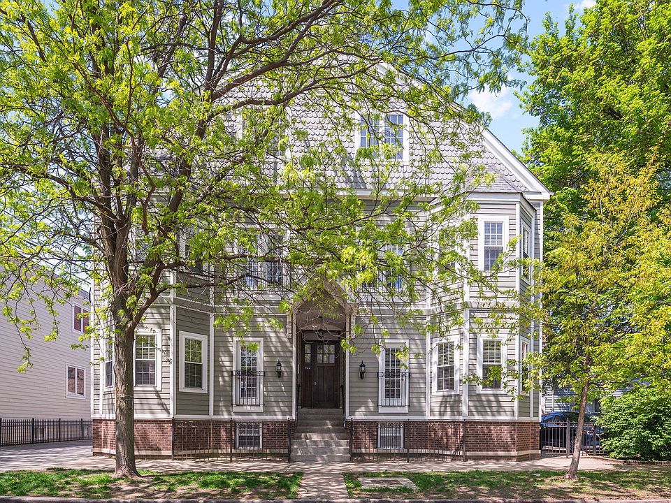 1st image of 3946 N Marshfield Ave #1S