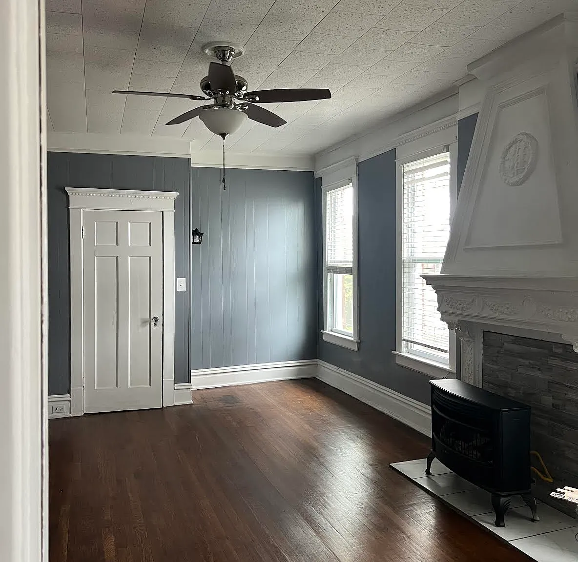 2 bed, 1100 sqft, $1,050 — Photo 2