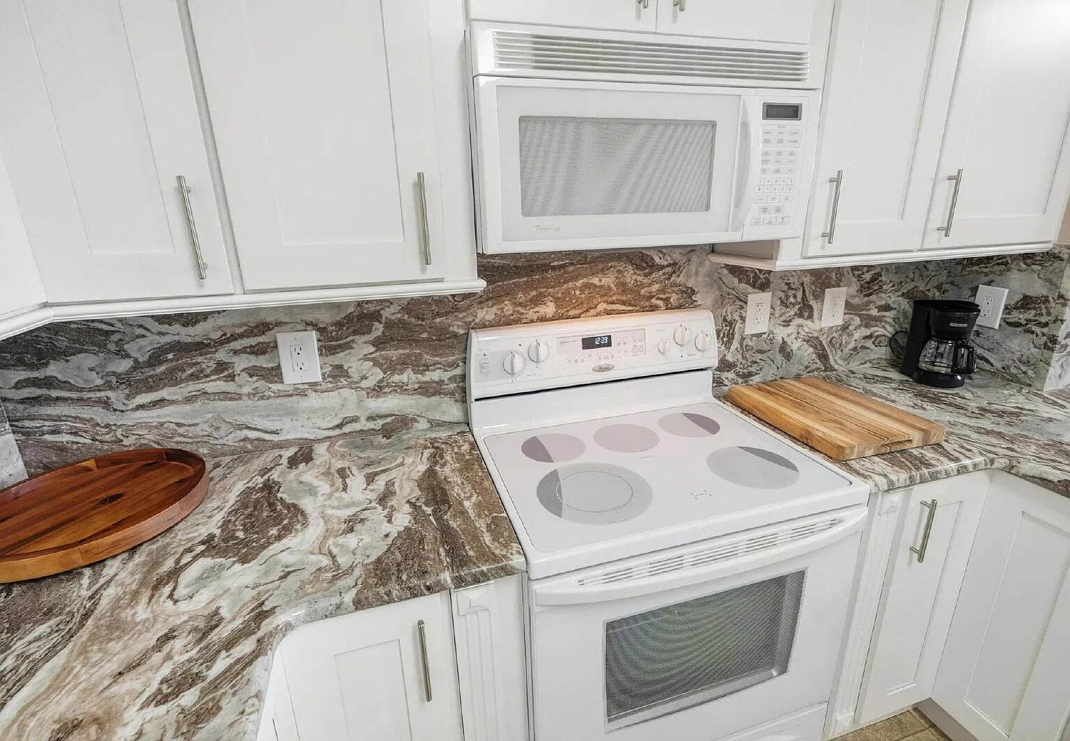60 Surfview Dr — Photo 3