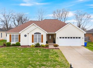 1068 Trillium Ln, Bowling Green, KY 42104