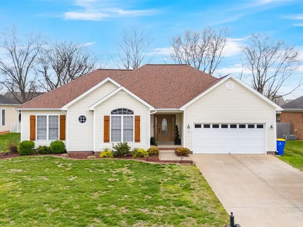 1068 Trillium Ln, Bowling Green, KY 42104