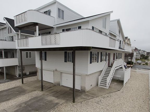2nd image of 28 30th St #S