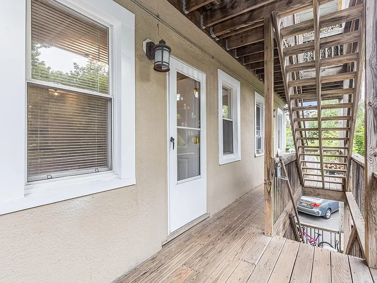 105 Pine St #2 — Photo 20