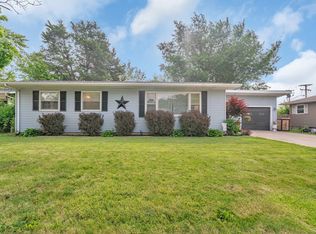 13 Lynwood Dr, Morris, IL