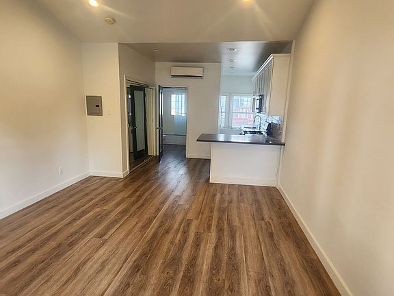 5th image of 832 N Alta Vista Blvd #836
