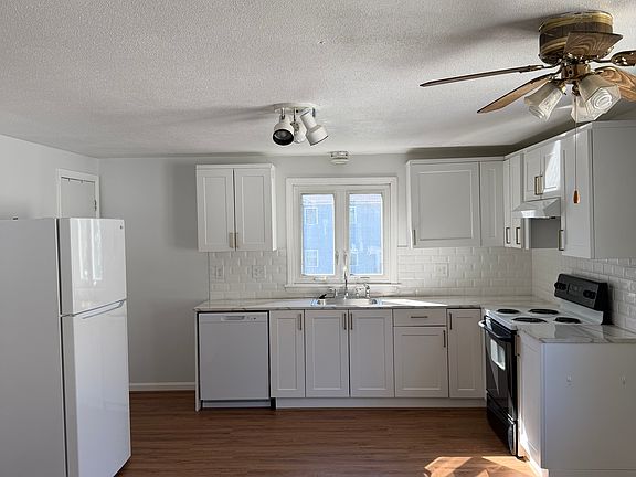 2nd image of 60 Bither St