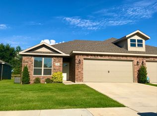 202 Alder St, Pea Ridge, AR 72751