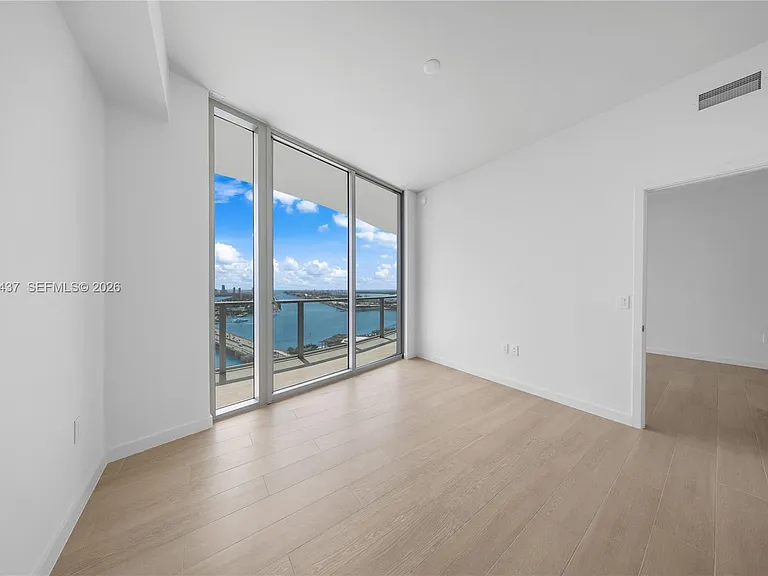 1400 Biscayne Blvd #3405 — Photo 9
