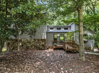 2971 Marsh Ln, Stone Mountain, GA 30087