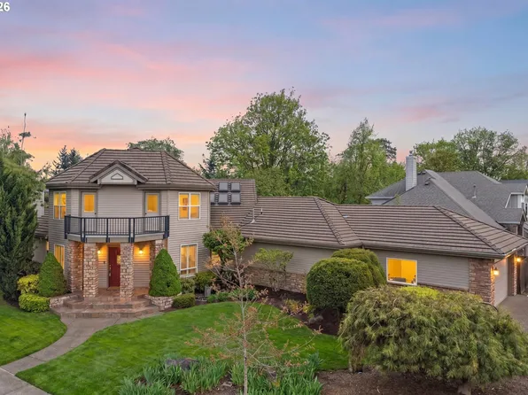 28380 SW Willow Creek Dr, Wilsonville, OR 97070