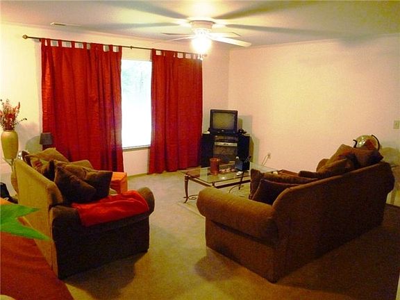5th image of 6713 19th St NE