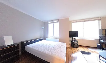 Rented by PocketBroker Inc