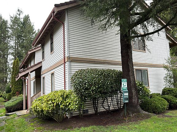 2nd image of 17307 119th Ln SE APT K6